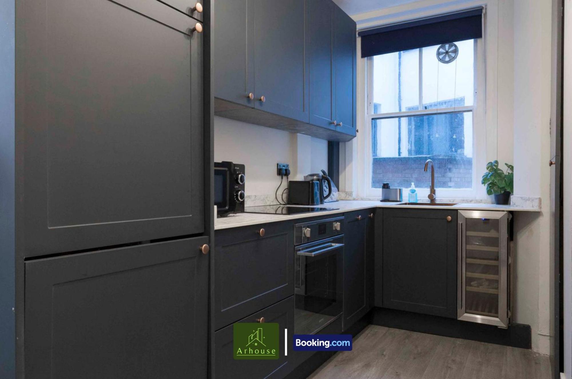 Appartamento 2 Bedroom By Arhouse Short Lets & Serviced Oxford St With Free Wifi